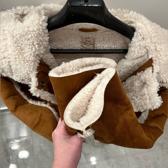 SOLD - Free People We The Free Vegan Exchange Shearling Jacket Coat XS BNWT - Picture 7 of 14